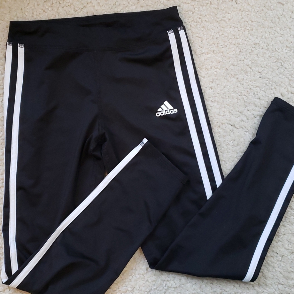 Girls small Adidas leggings